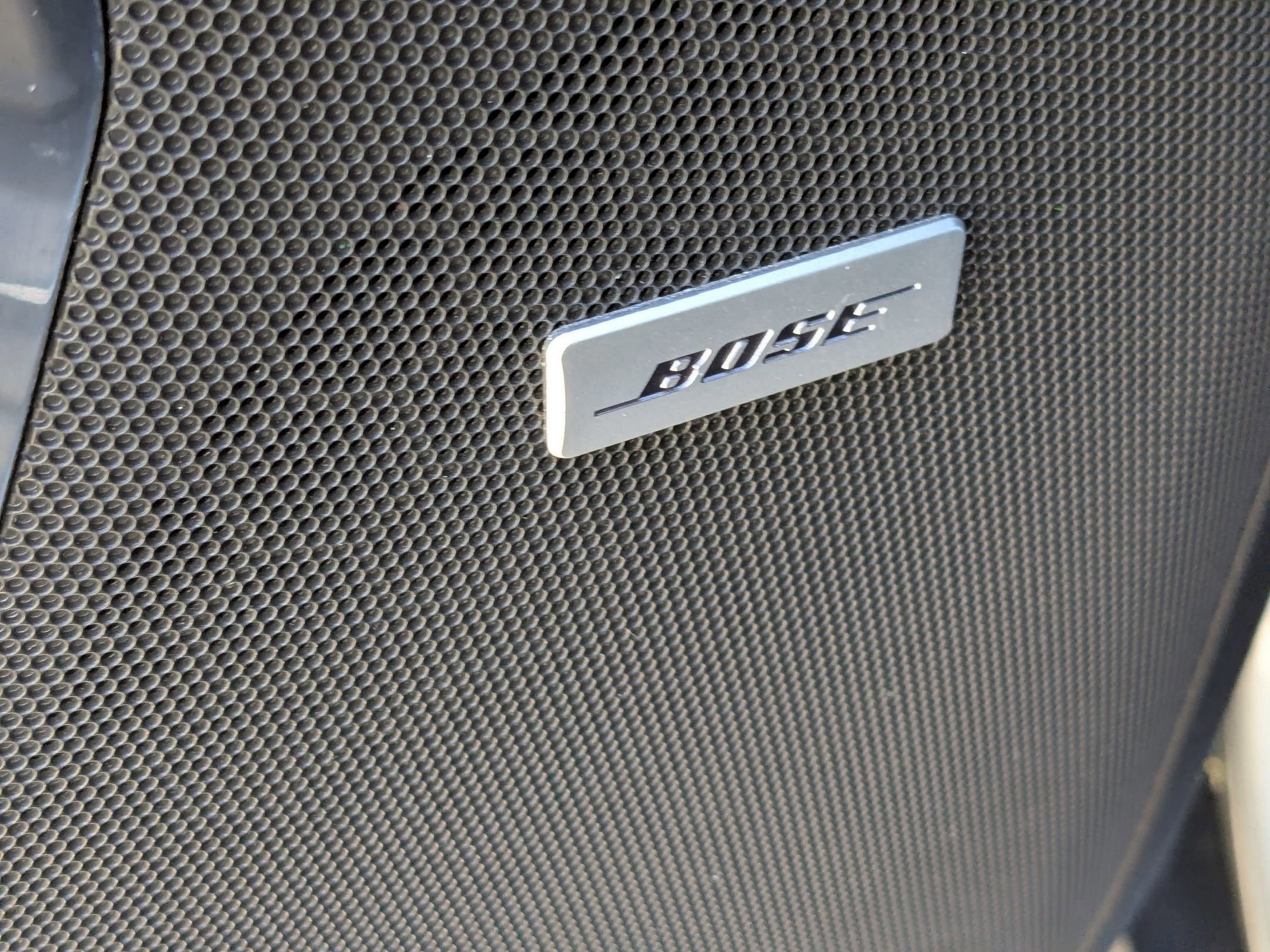 Used 2023 GMC Yukon SLT image 14