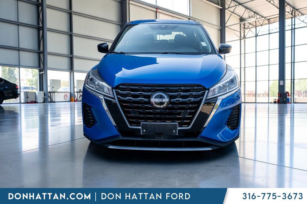 Used 2022 Nissan Kicks S FWD image 22