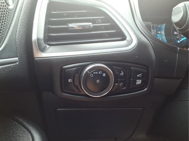 Certified 2024 Ford Edge Titanium AWD/4WD image 25