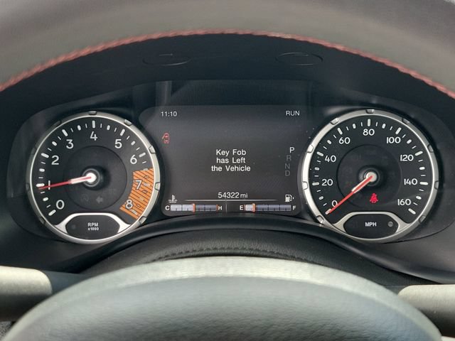 Used 2023 Jeep Renegade Trailhawk AWD/4WD image 36