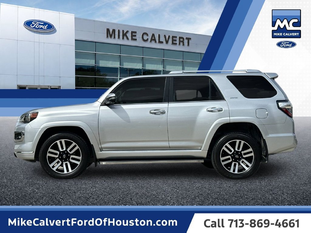Used 2024 Toyota 4Runner Limited AWD/4WD image 2