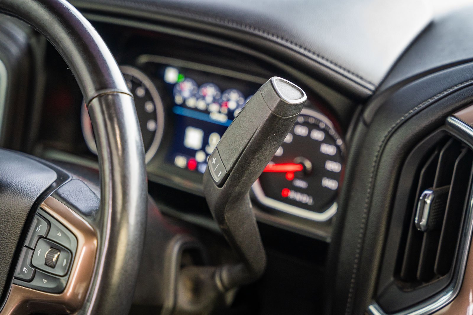 Used 2020 Chevrolet Silverado 3500 High Country w/ LPO, Dark Essentials Package image 30