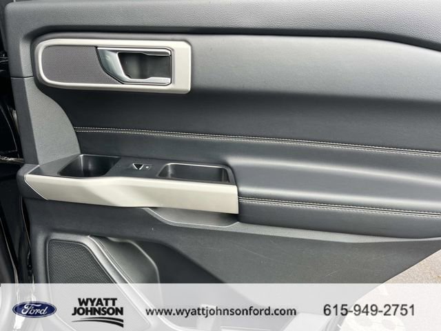 Certified 2022 Ford Explorer XLT w/ Equipment Group 202A image 20