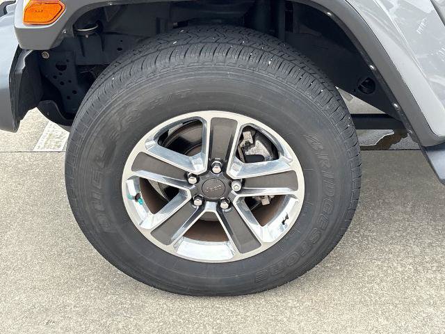 Used 2021 Jeep Wrangler Unlimited Sahara AWD/4WD image 11