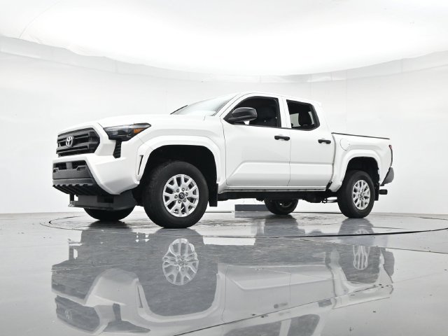 Used 2024 Toyota Tacoma SR AWD/4WD image 36