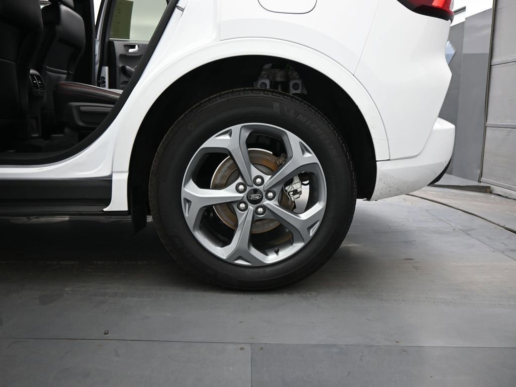 Certified 2023 Ford Escape ST-Line w/ Equipment Group 301A image 46