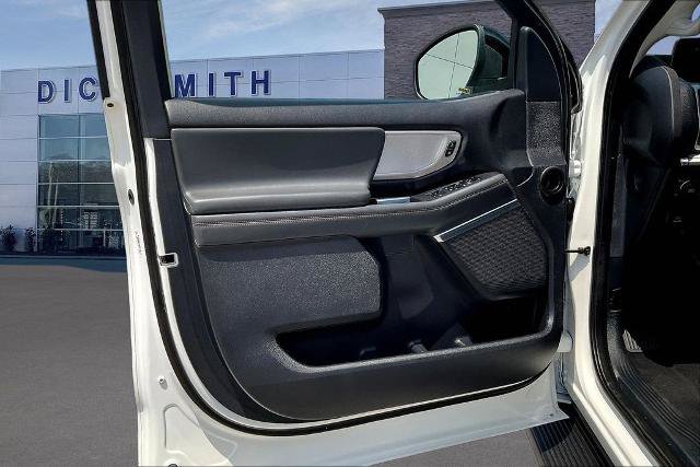 Certified 2025 Ford Expedition Active AWD/4WD image 20