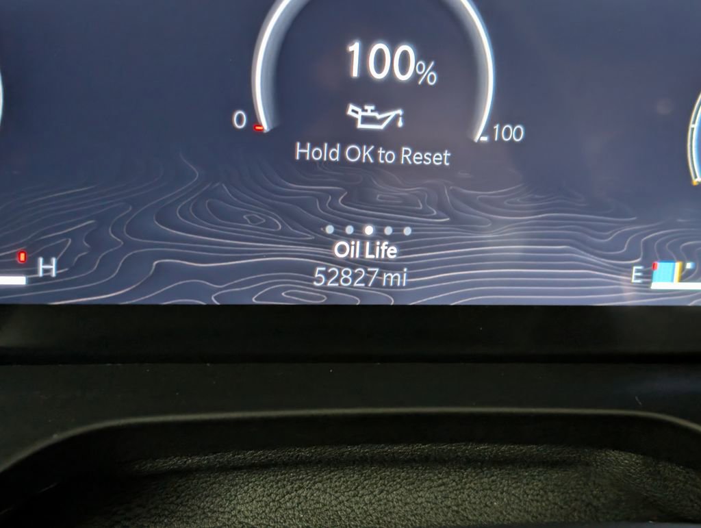 Used 2023 Jeep Grand Cherokee Altitude AWD/4WD image 22