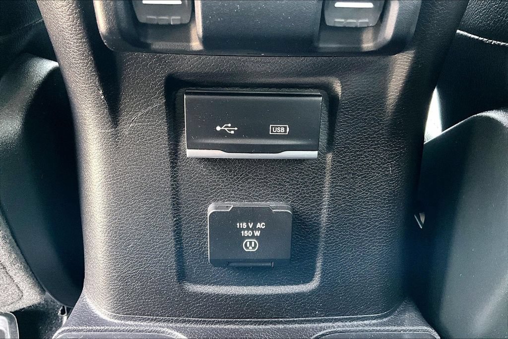 Used 2018 Jeep Wrangler Unlimited Rubicon AWD/4WD image 32