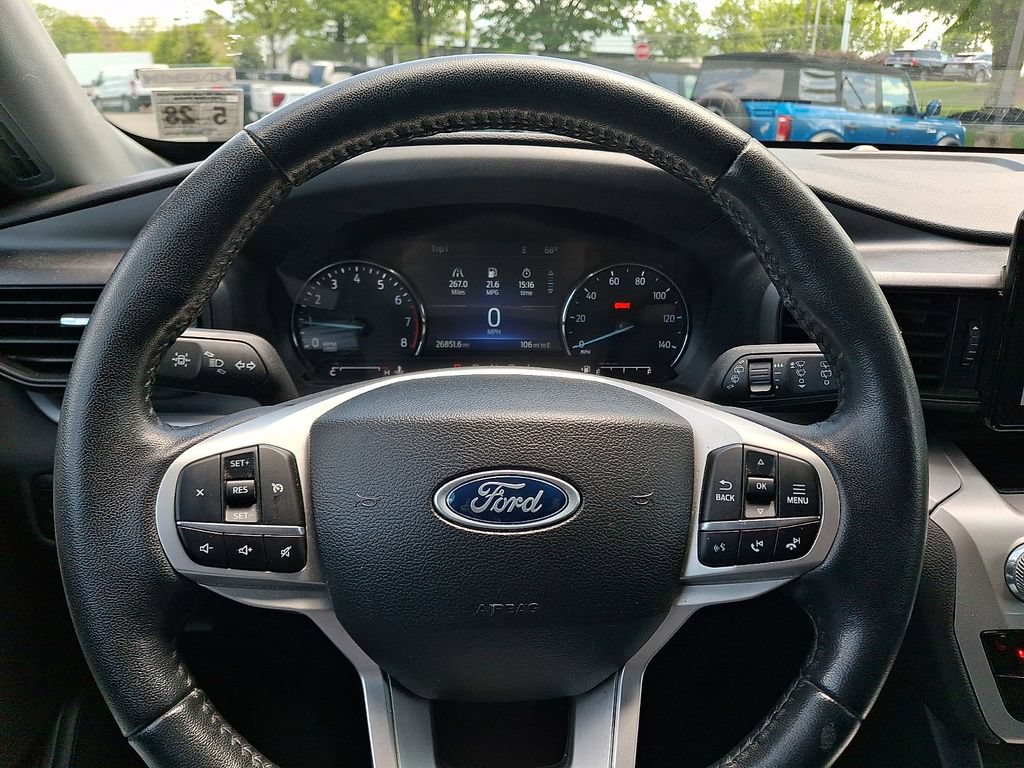 Certified 2023 Ford Explorer XLT AWD/4WD image 18