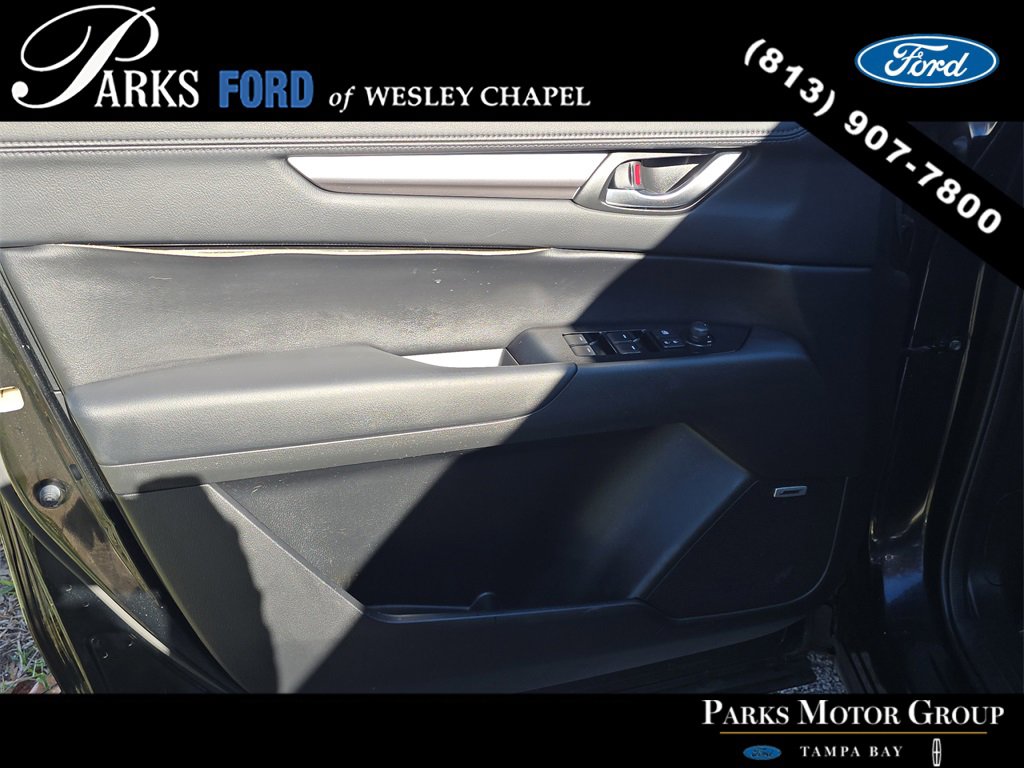 Used 2018 MAZDA CX-5 Touring w/ Preferred Equipment Package image 17