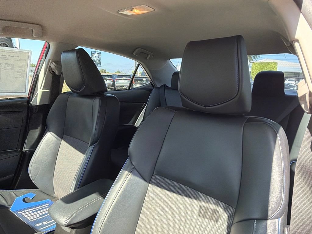 Used 2019 Toyota Corolla SE w/ Carpet Mat Package (TMS) FWD image 22