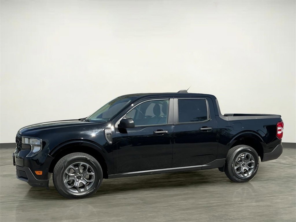 Certified 2025 Ford Maverick XLT w/ Equipment Group 302A image 2