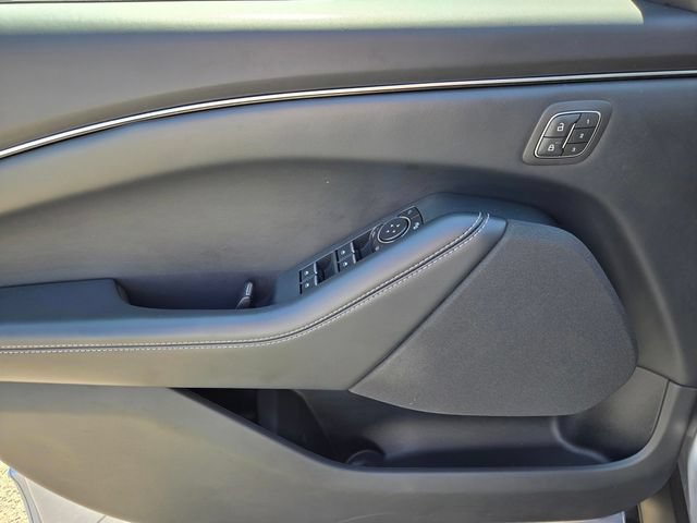 Certified 2022 Ford Mustang Mach-E Select RWD image 21