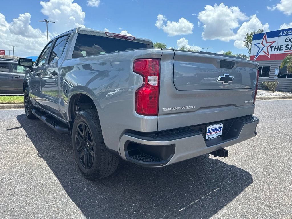 Used 2025 Chevrolet Silverado 1500 Custom w/ Turbomax Blackout Package RWD image 3