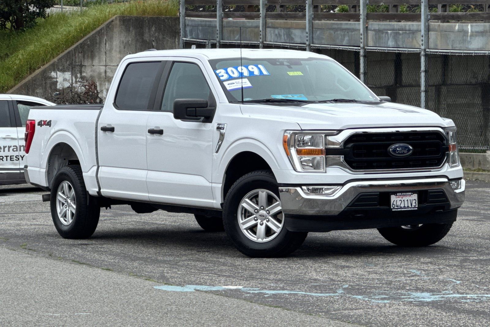 Certified 2021 Ford F150 XLT image 2