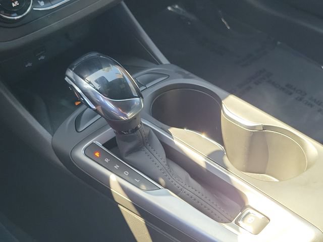 Used 2025 Buick Envista Preferred w/ Convenience I Package FWD image 13