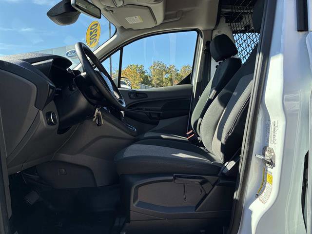Certified 2020 Ford Transit Connect XL image 18
