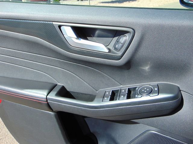 Certified 2023 Ford Escape ST-Line w/ Tech Pack #1 AWD/4WD image 21
