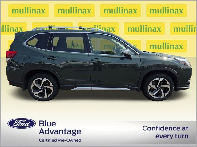 Used 2023 Subaru Forester Touring AWD/4WD image 2