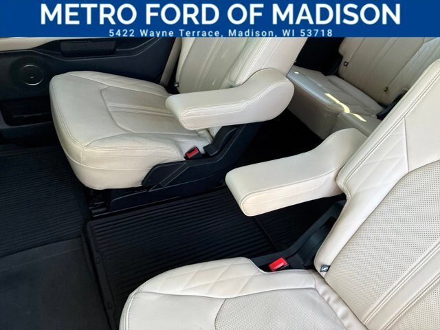 Certified 2022 Ford Expedition Platinum AWD/4WD image 39