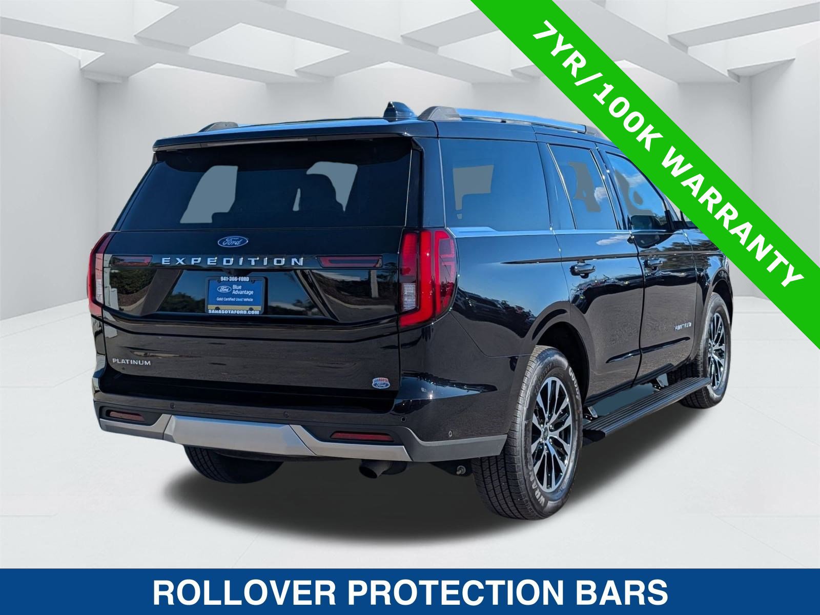 Certified 2025 Ford Expedition Platinum image 4