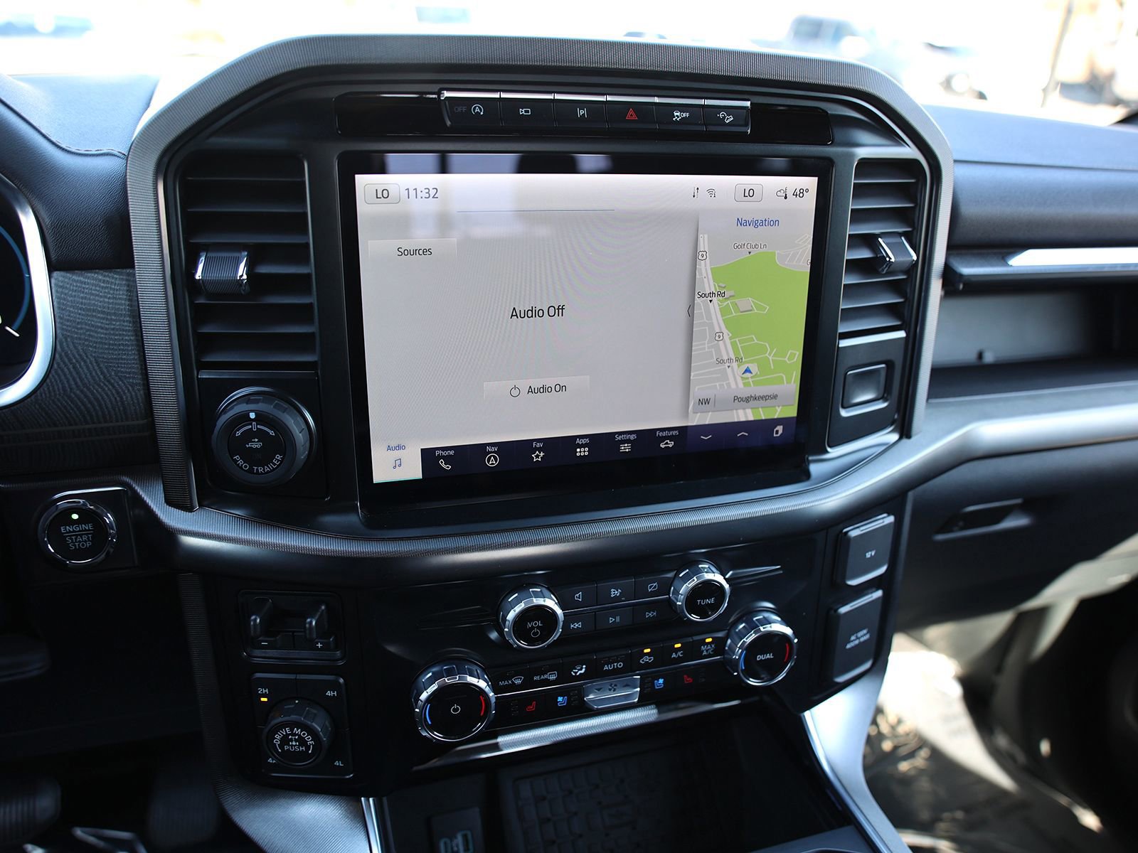 Certified 2023 Ford F150 Platinum w/ Equipment Group 701A High image 25