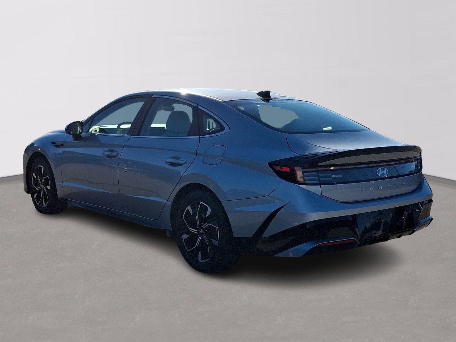 Used 2024 Hyundai Sonata SEL FWD image 4