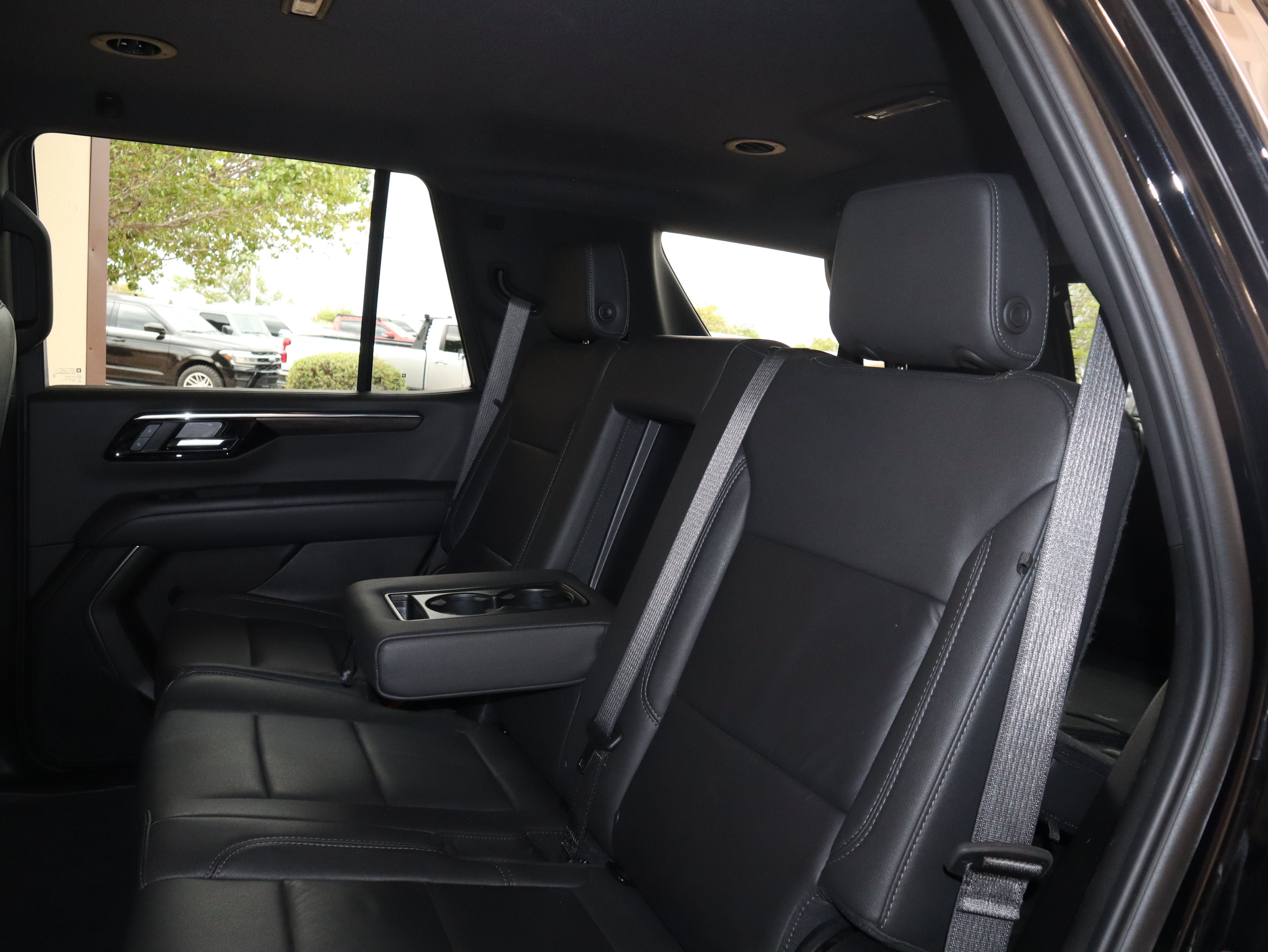 Used 2025 Chevrolet Tahoe LT RWD image 35