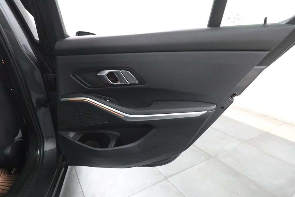 Used 2020 BMW 330i xDrive 330i xDrive w/ Premium Package image 30