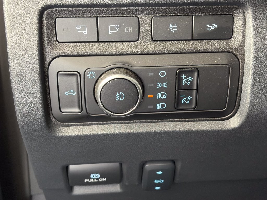 Certified 2023 Ford F350 Lariat w/ Lariat Ultimate Package AWD/4WD image 25