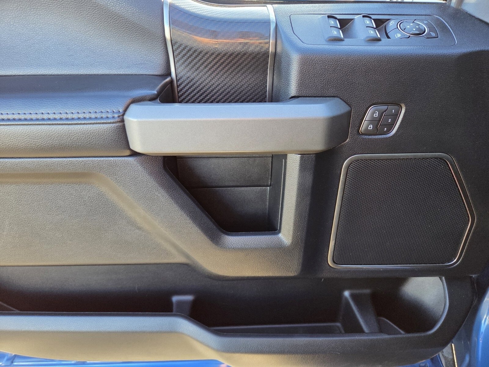 Certified 2020 Ford F150 Raptor w/ Equipment Group 802A Luxury image 18