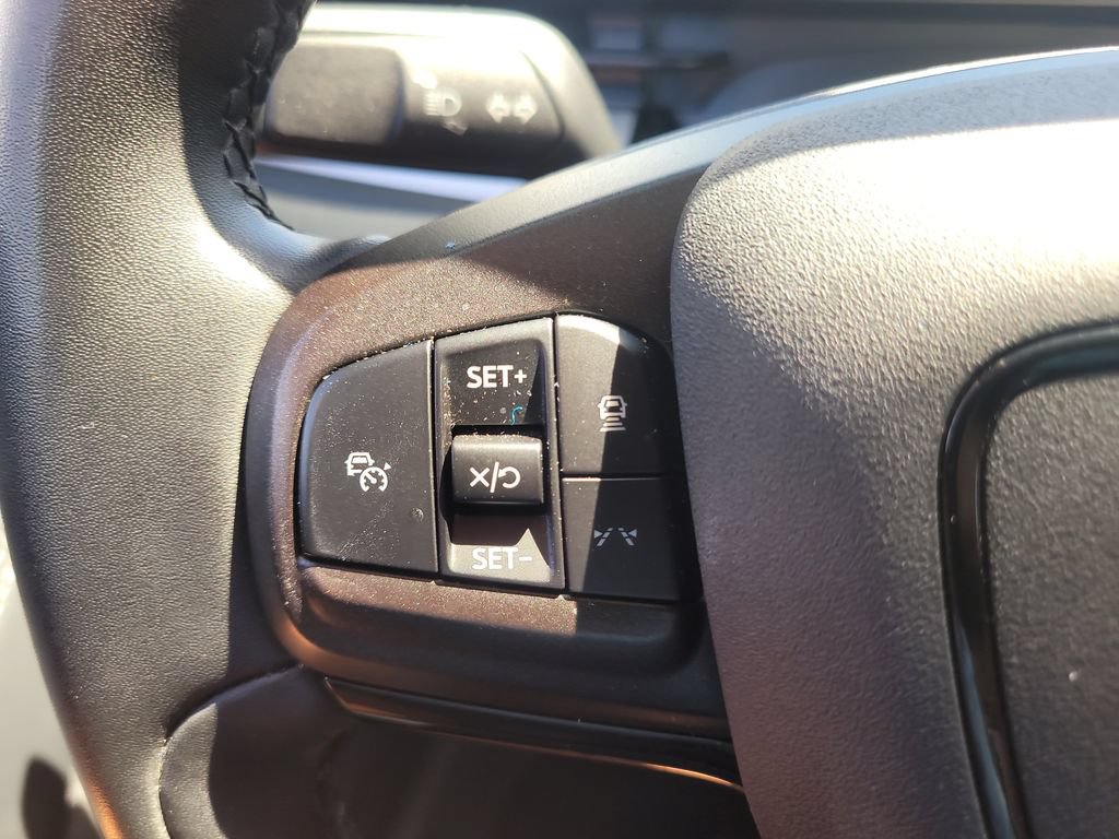 Certified 2022 Ford Mustang Mach-E Select AWD/4WD image 28