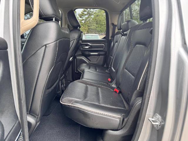 Used 2019 RAM 1500 Laramie AWD/4WD image 18
