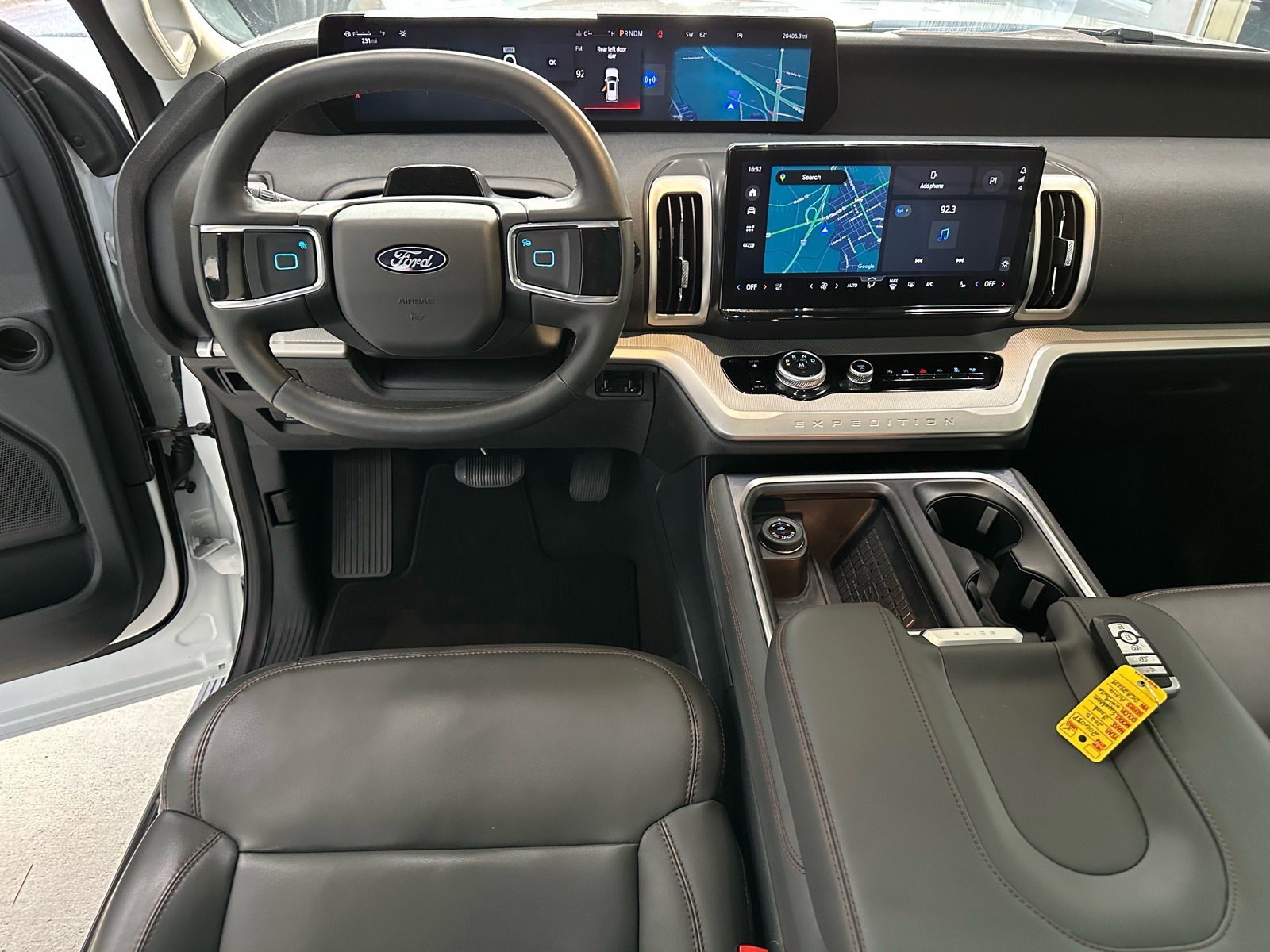 Certified 2025 Ford Expedition Active image 32