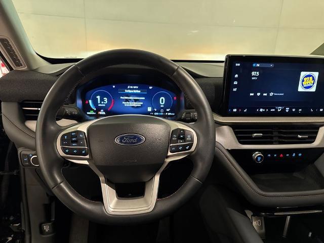 Certified 2025 Ford Explorer Active image 8
