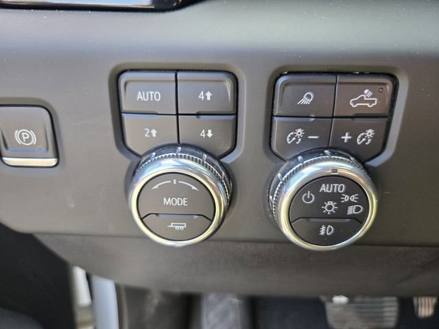 Used 2024 GMC Sierra 1500 AT4X AWD/4WD image 32