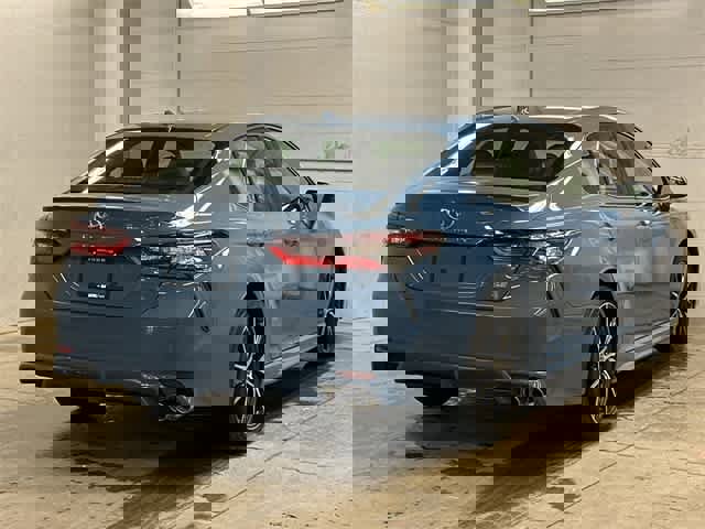 Used 2023 Toyota Camry SE image 29