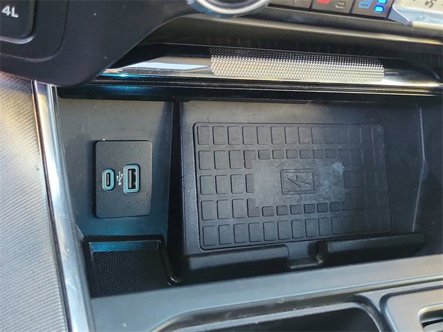 Certified 2021 Ford F150 Platinum w/ Equipment Group 701A High image 20