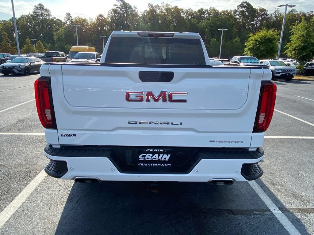 Used 2023 GMC Sierra 1500 Denali w/ Technology Package AWD/4WD image 6