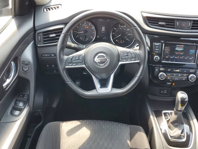 Used 2020 Nissan Rogue SV AWD/4WD image 32