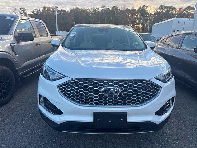 Certified 2023 Ford Edge SEL w/ Convenience Package AWD/4WD image 6