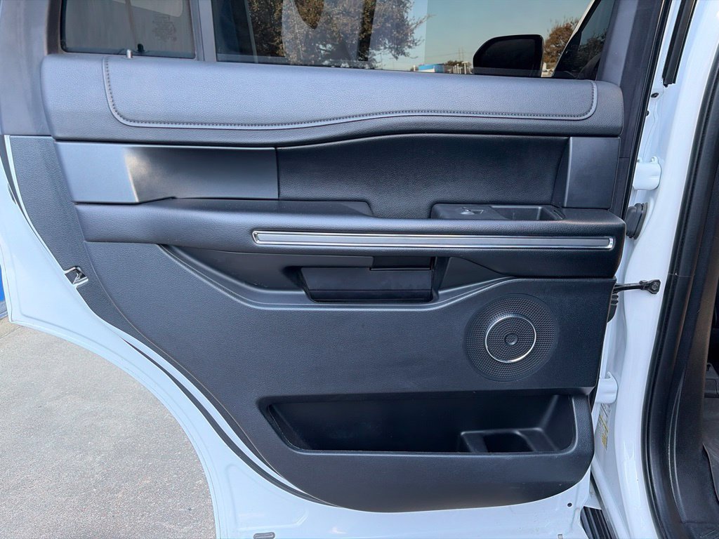 Certified 2021 Ford Expedition XLT RWD image 18