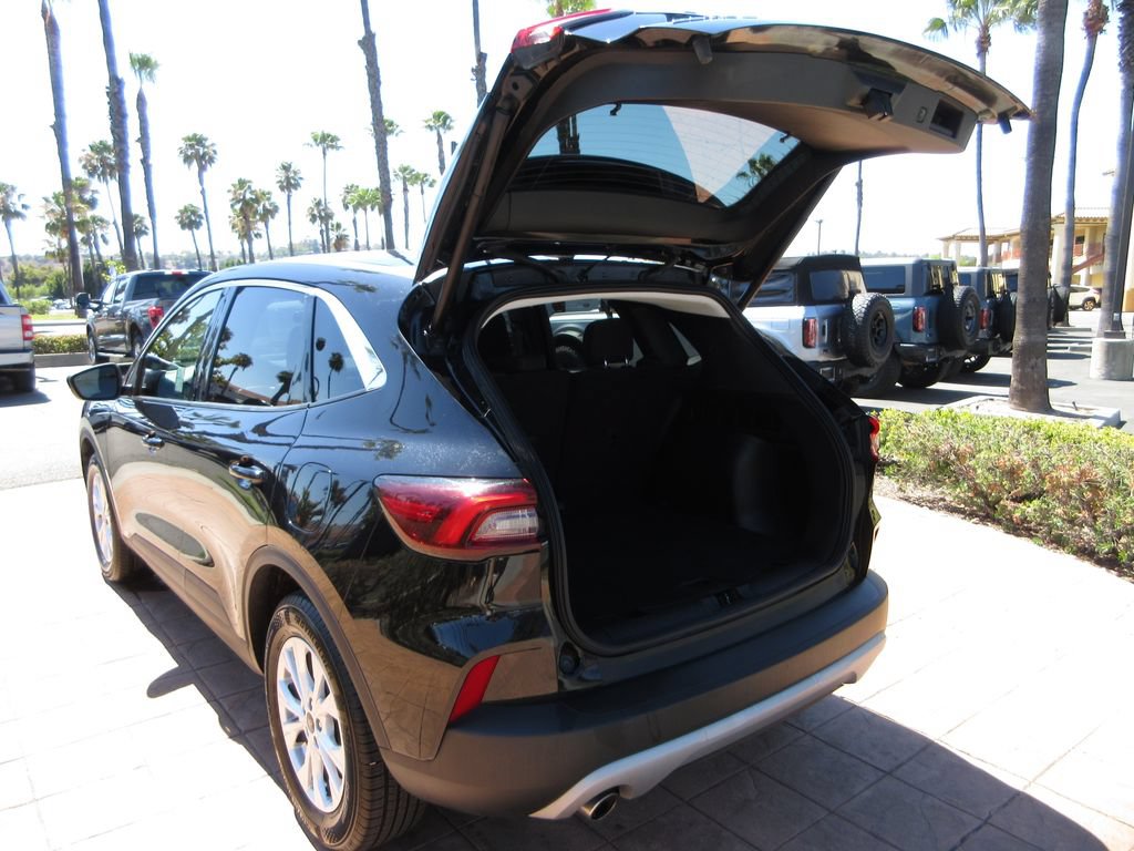 Certified 2024 Ford Escape Active FWD image 25