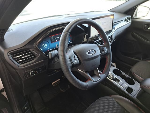 Certified 2023 Ford Escape ST-Line Select w/ Tech Pack #2 image 7