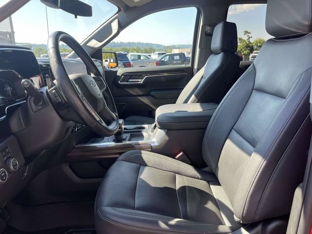Used 2023 Chevrolet Silverado 1500 LT Trail Boss w/ Convenience Package II AWD/4WD image 23