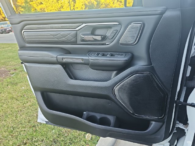 Used 2025 RAM 1500 Limited w/ Off Road Group AWD/4WD image 28