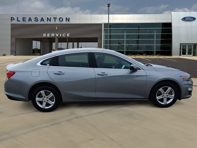 Used 2025 Chevrolet Malibu LS FWD image 6