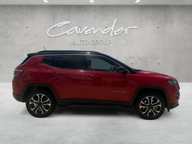 Used 2024 Jeep Compass Limited AWD/4WD image 18
