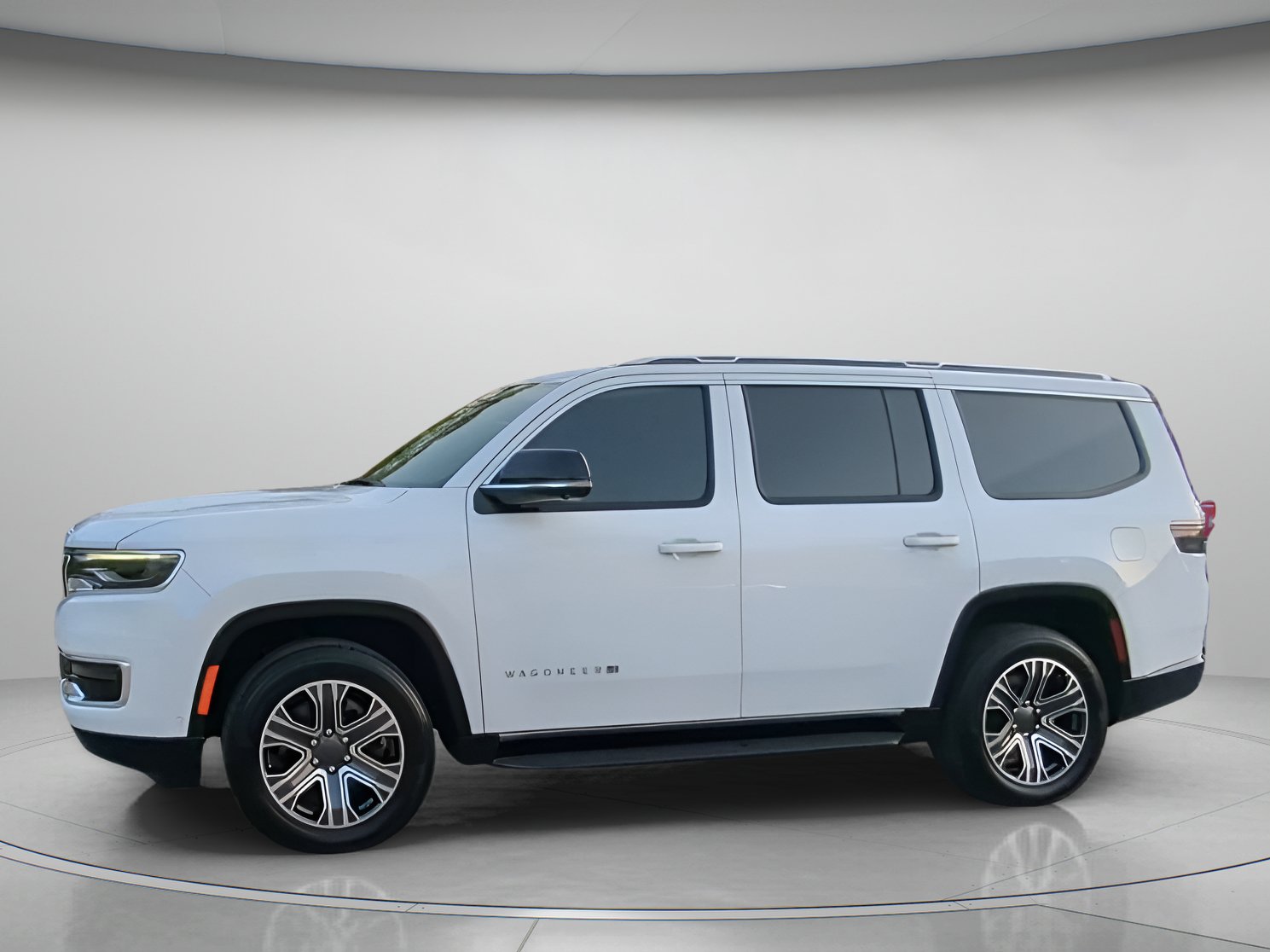 Used 2023 Jeep Wagoneer 4WD w/ Premium Group I image 15